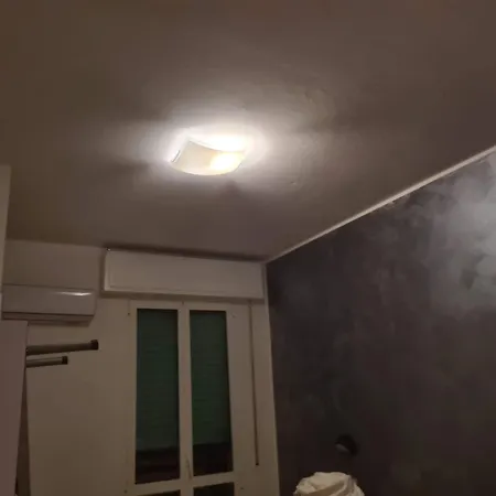 Πανσιόν Colivingone-mora