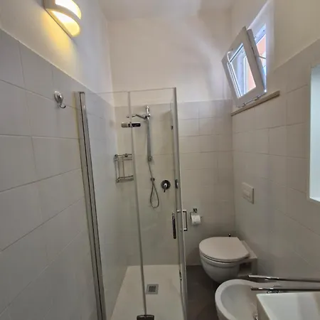 Colivingone-mora *