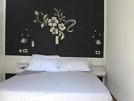 Pensión Colivingone-mora *