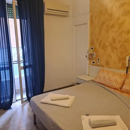 Colivingone-mora * Rímini