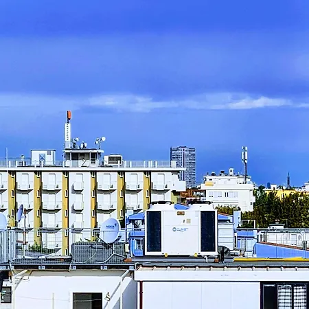 Pensión Colivingone-mora *