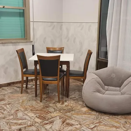 Colivingone-mora Rímini